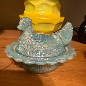 Mosser mini hen on nest Georgian blue carnival